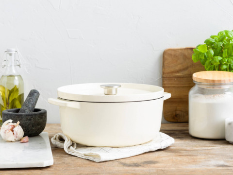 Каструля чавунна з кришкою 5,2 л KitchenAid Cast Iron (CC006059-001)