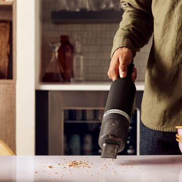 Кухонний пилосос KitchenAid Go 5KKVR121BM  акумуляторний 12V (з акумулятором)