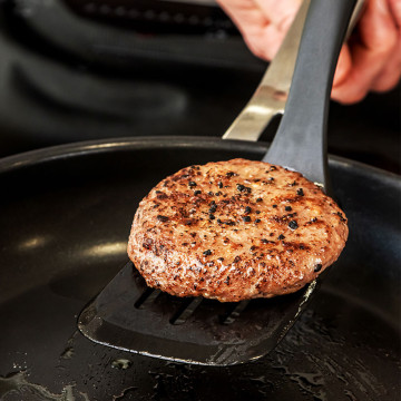 Лопатка з прорізами KitchenAid Coreline, 35 см (KAG002OHACE)