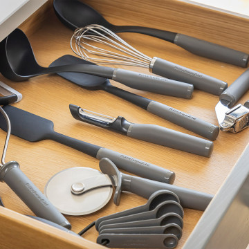 Овочечистка вертикальна KitchenAid Coreline, 22 см (KAS112OHCGG)