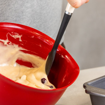 Лопатка для тіста KitchenAid Coreline, 30 см (KAG031OHACE)