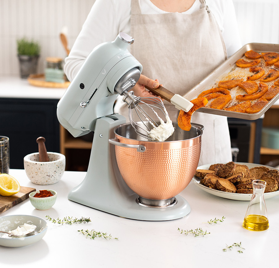Міксер планетарний KitchenAid Artisan 4,8 л 5KSM180LEELB «Blossom» limited edition