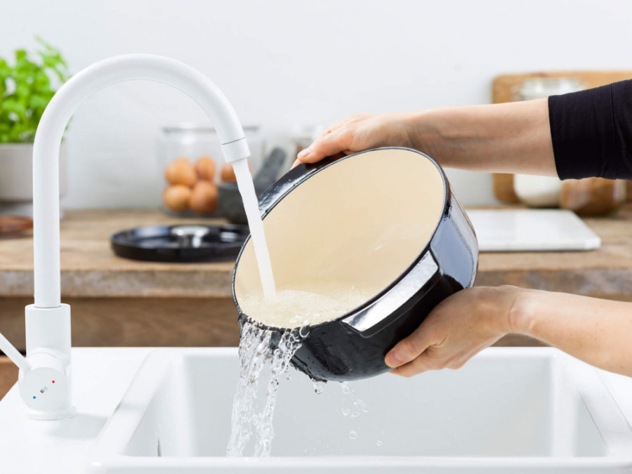 Каструля чавунна з кришкою 3,3 л KitchenAid Cast Iron (CC006058-001)