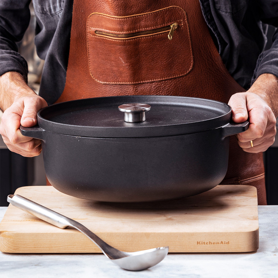 Гусятниця чавунна з кришкою 5,6 л KitchenAid Matte Oven-to-table (CC004900-001)