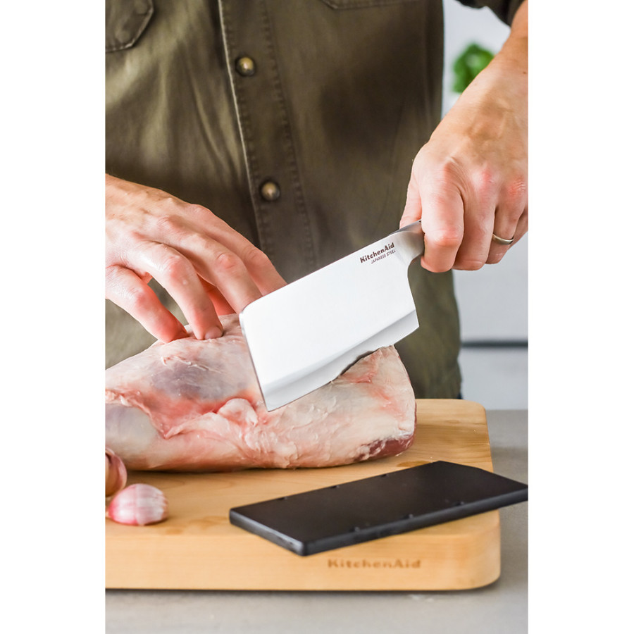 Ніж-топірець KitchenAid Coreline з захисним чохлом для леза, 15 см (KOG6IVSSOHOBA)