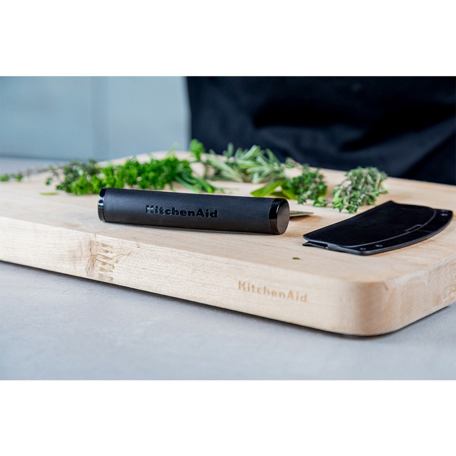 Ніж-меццалун KitchenAid Universal, з захисним чохлом на лезо, 15,2x2,4x11,6 см (KQG173OHOBE)