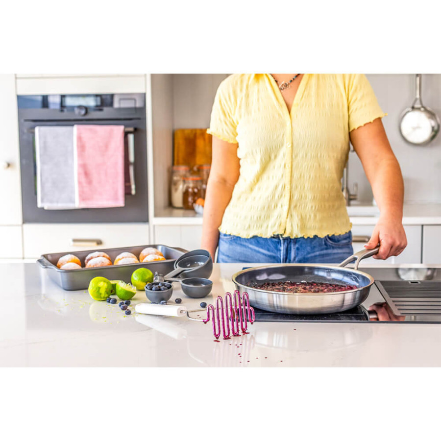 Прес для картоплі KitchenAid Classic, 25,5 см (KHA008OHPNG)