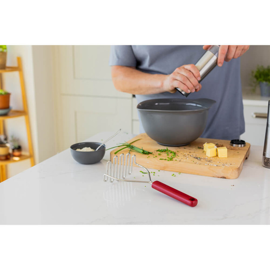 Прес для картоплі KitchenAid Classic, 25,5 см (KHA008OHEREG)