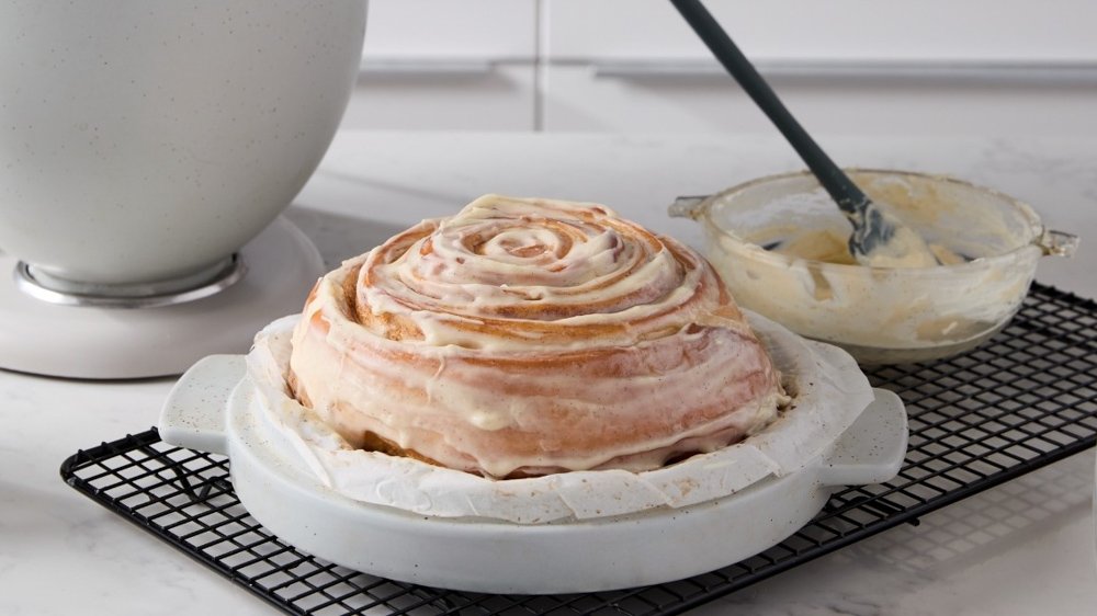 Хлеб-Ролл с Корицей Хлеб-Ролл с Корицей